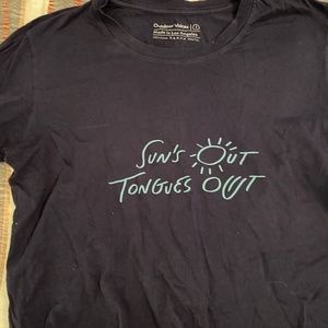 Suns Out Tongues Out OV Run Tee Sz S